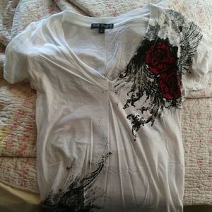 Womens graphic tee size small